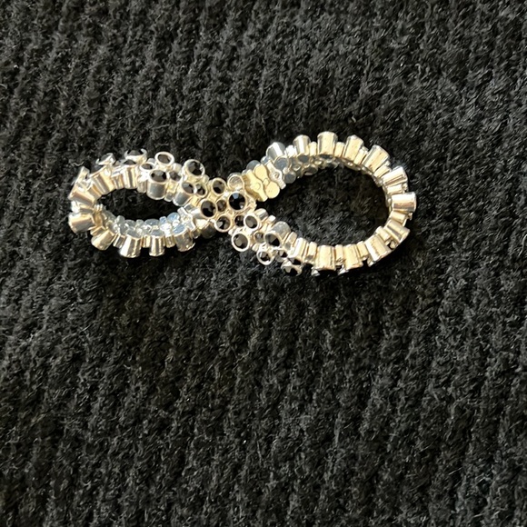 White House black market bracelet. - Picture 3 of 3